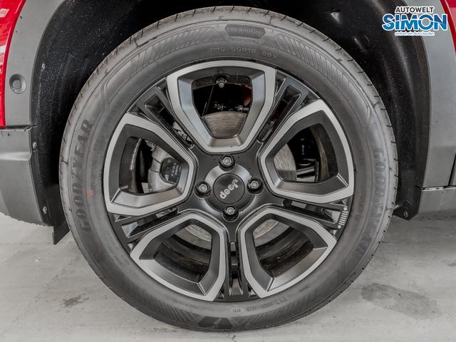 Jeep Avenger SUMMIT e-DCT6 ACC RFK SHZ PDC KEYLESS El.Heckklappe 