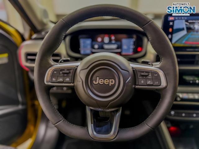 Jeep Avenger SUMMIT e-DCT6 ACC RFK SHZ PDC KEYLESS El.Heckklappe 