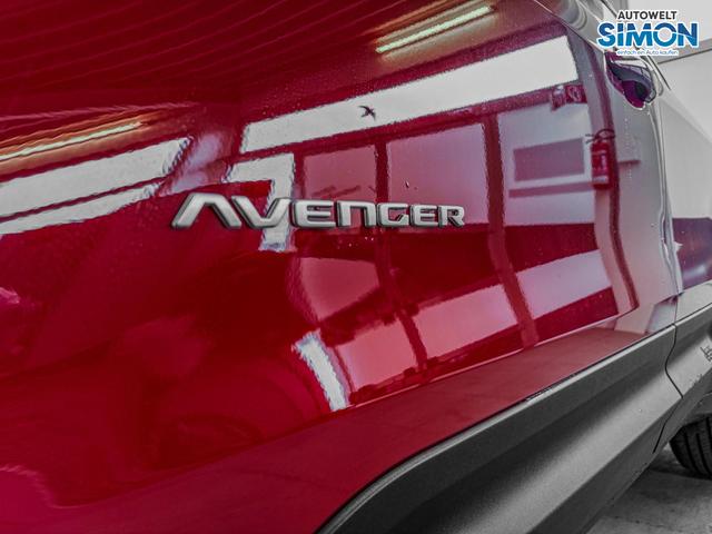 Jeep Avenger SUMMIT e-Hybrid ACC RFK SHZ PDC KEYLESS El.Heckklappe 