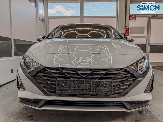 Hyundai i20 COMFORT FL NAVI RFK TEMPOMAT 