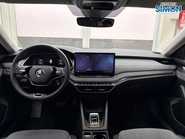 Skoda Octavia Combi SELECTION 1.5 MHEV AHK DSG NAVI ACC SHZ RFK 
