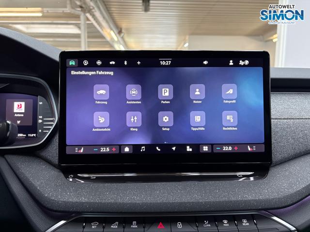 Skoda Octavia Combi SELECTION 1.5 MHEV AHK DSG NAVI ACC SHZ RFK 
