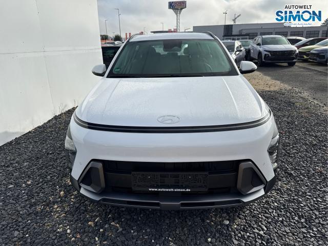 Hyundai / KONA / Weiß /  /  / DCT 198PS NAVI SHZ ACC PDC v+h 