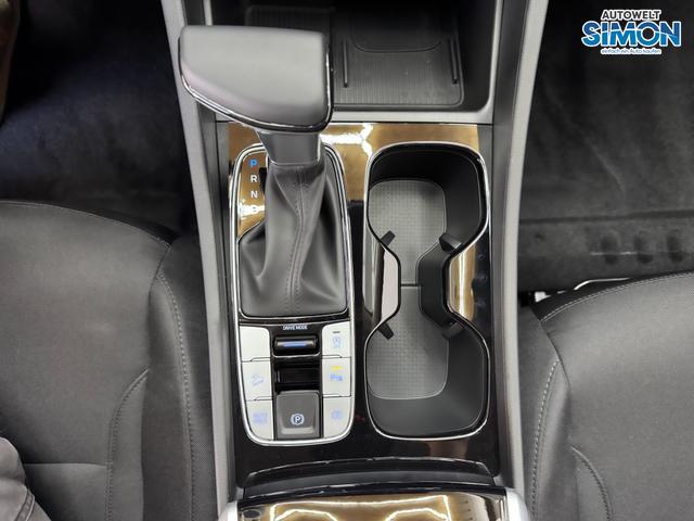 Hyundai TUCSON STYLE DCT ACC SHZ NAVI PDC RFK 