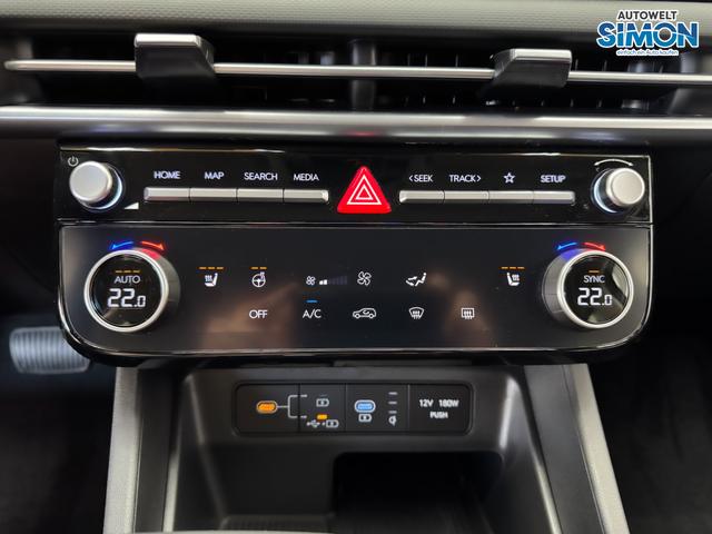 Hyundai TUCSON STYLE DCT ACC SHZ NAVI PDC RFK 