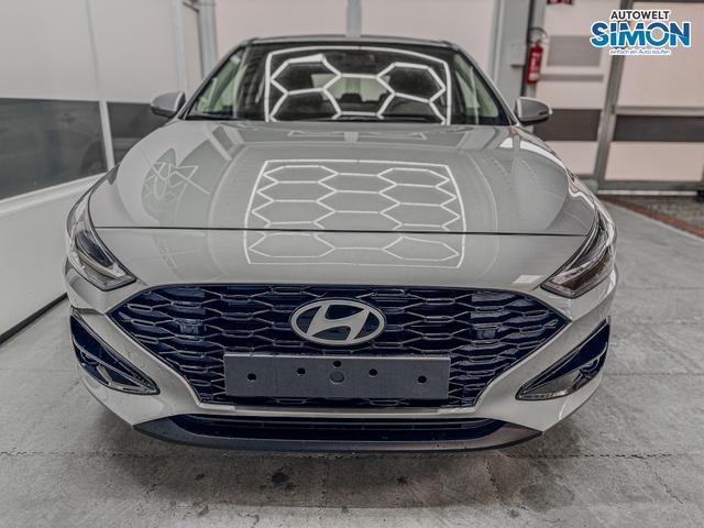 Hyundai i30 STYLE NAVI LED RFK PDC 
