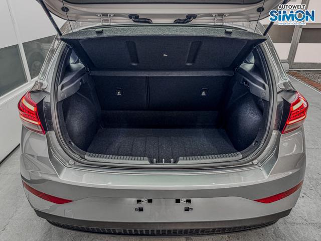 Hyundai i30 STYLE NAVI LED RFK PDC 