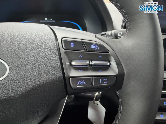 Hyundai i30 STYLE NAVI LED RFK PDC 