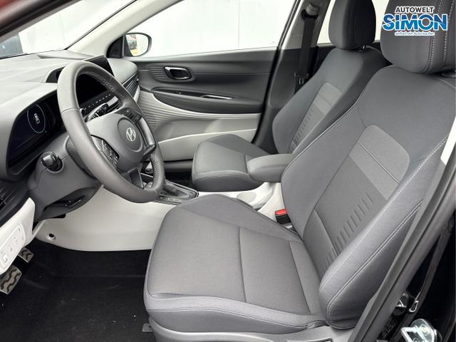 Hyundai / BAYON / Schwarz /  /  / DCT SHZ KLIMAAUTOMATIK PDC NAVI RFK
