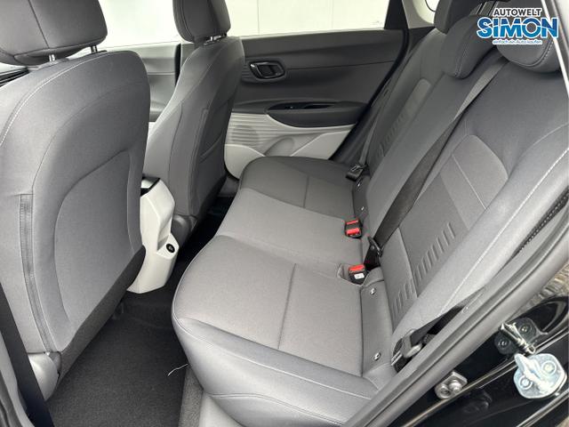 Hyundai / BAYON / Schwarz /  /  / DCT SHZ KLIMAAUTOMATIK PDC NAVI RFK