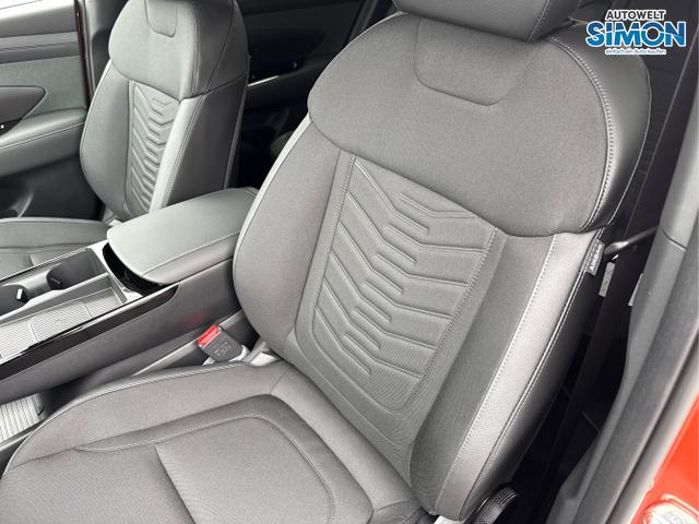 Hyundai / TUCSON / Orange /  /  / MHEV DCT ACC SHZ 360 MATRIX KRELL  