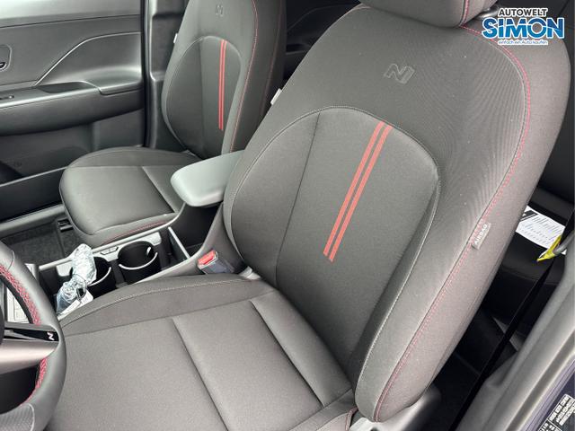 Hyundai / KONA / Blau /  /  / 1.6 4WD T-GDi DCT N-LINE SHZ NAVI ACC RFK