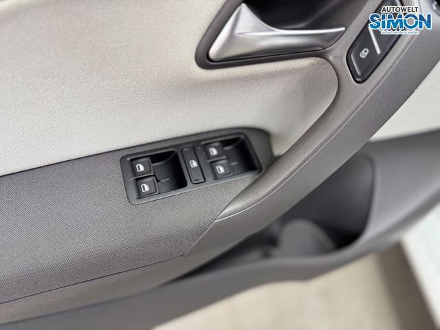 Volkswagen Polo FRESH SPORT-SELECT KLIMAAUTOMATIK PDC v+h SHZ 