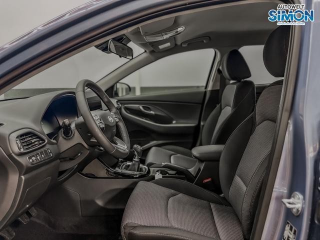 Hyundai i30 STYLE NAVI LED RFK PDC 