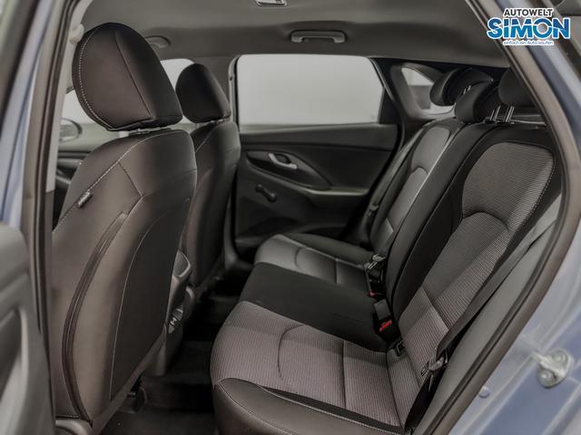 Hyundai i30 STYLE NAVI LED RFK PDC 