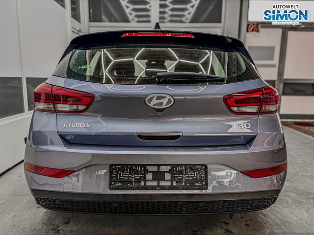 Hyundai i30 STYLE NAVI LED RFK PDC 