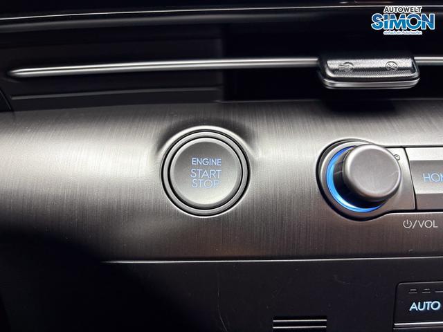 Hyundai KONA STYLE PLUS DCT SHZ ACC NAVI RFK PDC 