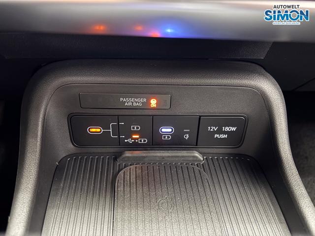 Hyundai KONA STYLE PLUS DCT SHZ ACC NAVI RFK PDC 