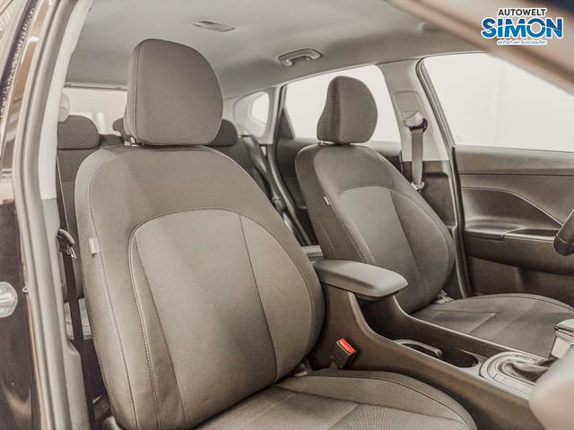 Hyundai KONA STYLE PLUS DCT SHZ ACC NAVI RFK PDC 