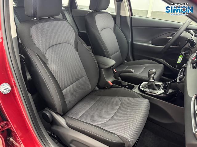 Hyundai i30 STYLE NAVI LED RFK PDC 