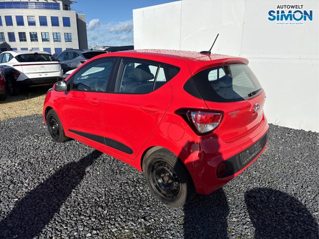 Hyundai / i10 / Rot /  /  / 