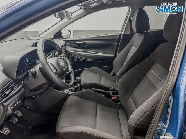 Hyundai BAYON COMFORT FL SHZ LED NAVI RFK PDC TEMPOMAT 