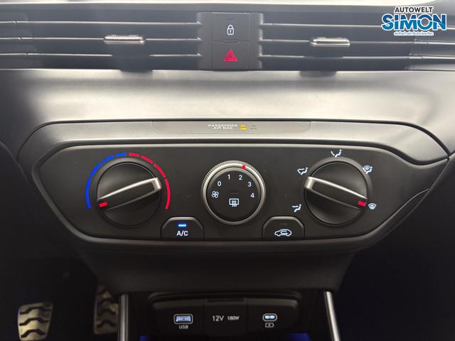 Hyundai BAYON COMFORT FL SHZ LED NAVI RFK PDC TEMPOMAT 