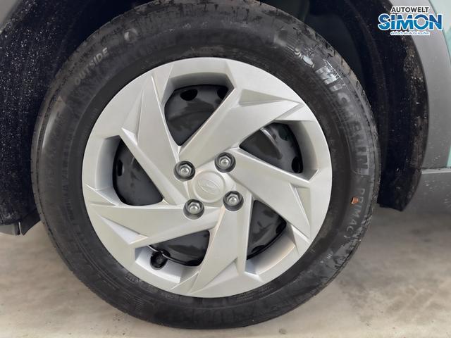 Hyundai BAYON COMFORT FL SHZ LED NAVI RFK PDC TEMPOMAT 