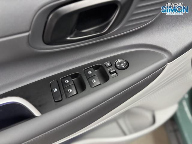 Hyundai BAYON COMFORT FL SHZ LED NAVI RFK PDC TEMPOMAT 