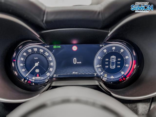 Alfa Romeo Stelvio QUADRIFOGLIO VERDE AKRAPOVIC Technologie-Paket 