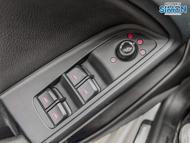 Audi A5 Cabriolet 3.2 FSI MULTITRONIC S-LINE NAVI XENON 