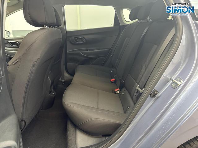 Hyundai i20 STYLE SHZ LED ALU NAVI RFK 