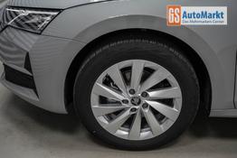 Skoda Octavia Combi Kombi 1,5 eTSI DSG mhev Selection -LAG. 