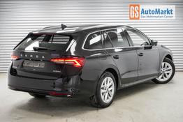 Skoda Octavia Combi Kombi 1,5 eTSI DSG mhev Selection -LAG. 