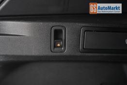 Volkswagen Tiguan Neues Modell 2,0 TDI DSG 4Motion R- -LAG. 