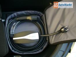 Tesla Model 3 Long Range AWD Allrad Dualmotor (366 KW/498 PS) W&auml;rmepumpe, Standheizung und K&uuml;hlung, Navi, 360&deg; Kamera, PDC vone u. hinten, 18 Zoll Alur&auml;der 