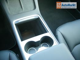 Tesla Model 3 Long Range AWD Allrad Dualmotor (366 KW/498 PS) W&auml;rmepumpe, Standheizung und K&uuml;hlung, Navi, 360&deg; Kamera, PDC vone u. hinten, 18 Zoll Alur&auml;der 