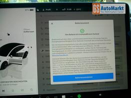 Tesla Model 3 Long Range AWD Allrad Dualmotor (366 KW/498 PS) W&auml;rmepumpe, Standheizung und K&uuml;hlung, Navi, 360&deg; Kamera, PDC vone u. hinten, 18 Zoll Alur&auml;der 