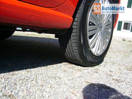 Volkswagen Polo V 1.2 TSI BMT 66KW Comfortline, Unfallfrei, Scheckheftgepflegt, KD Neu, T&uuml;v/AU bis 04/2028, Klima, Tempomat, Sitzheizung, Einparkhilfe vorne und hinten, 