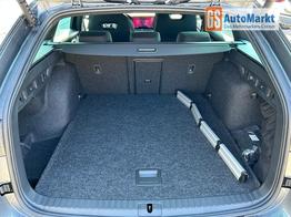 Skoda Octavia Combi RS Kombi 2.0 TSI DSG 265 PS AHK*Panorama*DCC*19"*Android Auto*Navi*SHZ*360&deg;*E-Heck 