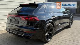 Audi RS Q8 performance 4.0l Quattro 640 PS VOLL*UPE 196TEUR* TOP 