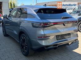Volkswagen T-Roc R-Line 1.5 eTSI DSG Neues Modell*AHK*Matrix*19"*Android Auto*EasyOpen*SHZ*Kamera*ParkAsstPro*ACC*Keyless 
