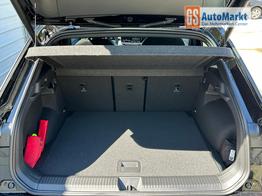 Volkswagen T-Roc R-Line 1.5 eTSI DSG Neues Modell*AHK*Matrix*19"*Android Auto*EasyOpen*SHZ*Kamera*ParkAsstPro*ACC*Keyless 
