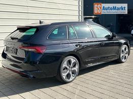 Skoda Octavia Combi RS Kombi 2.0 TSI DSG 265 PS AHK*Panorama*DCC*19"*Android Auto*Navi*SHZ*360&deg;*E-Heck 