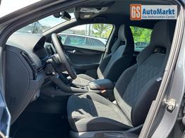 Skoda Karoq Sportline 2.0 TDI DSG AHK*NAVI*Android Auto**SHZ*Keyless*Kamera*ACC 