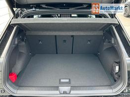 Volkswagen T-Roc R-Line 1.5 eTSI DSG Neues Modell*AHK*Matrix*19"*Android Auto*EasyOpen*SHZ*Kamera*ParkAsstPro*ACC*Keyless 
