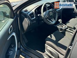 Kia Ceed Silver 1.5 T-GDi, DCT Android Auto*Navi*WinterPak*Kamera*Klima*PDC hinten 