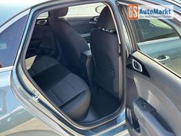 Kia Ceed Gold 1.5 T-GDi, DCT Android Auto*Navi*WinterPak*Klimaauto*16"*Kamera*PrivacyGlas* 
