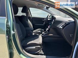Kia Ceed Gold 1.5 T-GDi, DCT Android Auto*Navi*WinterPak*Klimaauto*16"*Kamera*PrivacyGlas* 