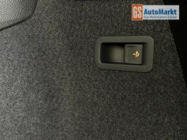 Skoda Karoq Sportline 2.0 TDI DSG AHK*NAVI*Android Auto**SHZ*Keyless*Kamera*ACC 